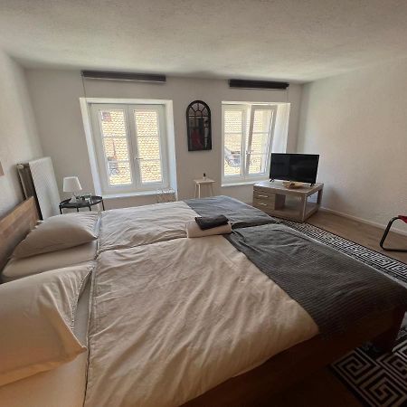 Appartement En Vieille Ville De Porrentruy Exteriör bild